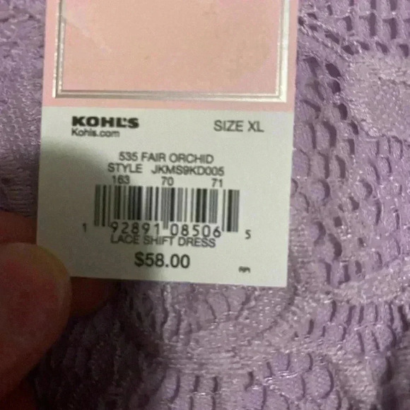 Dress - Picture 2 of 3